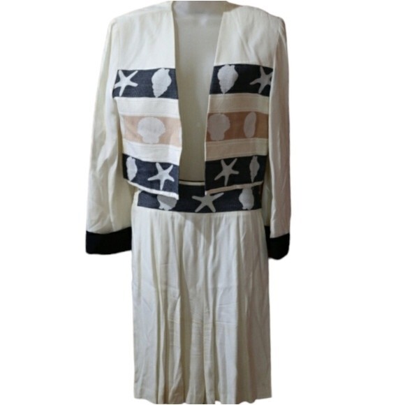 Vintage Componix Sea Shell Coastal Beach 2 PC Short Play Set 8 DIY Rescue - Picture 1 of 16